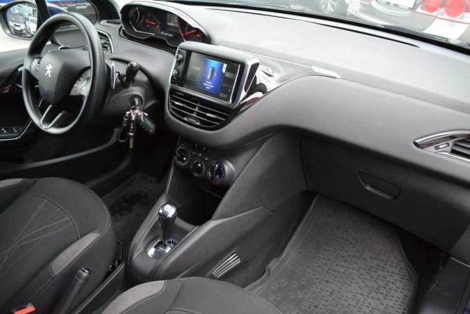 Peugeot 208 I с пробегом 2014 года, цена 630 000 рублей, 102384 км, хэтчбек, Автокод Объявления