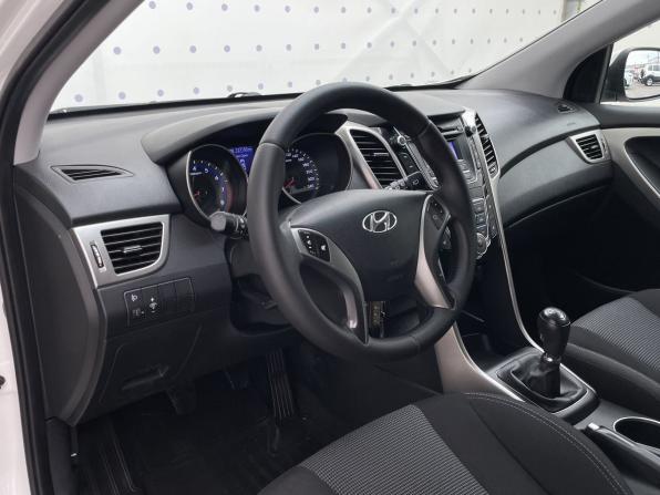 Hyundai i30 II с пробегом 2012 года, цена 950 000 рублей, 137154 км, хэтчбек, Автокод Объявления