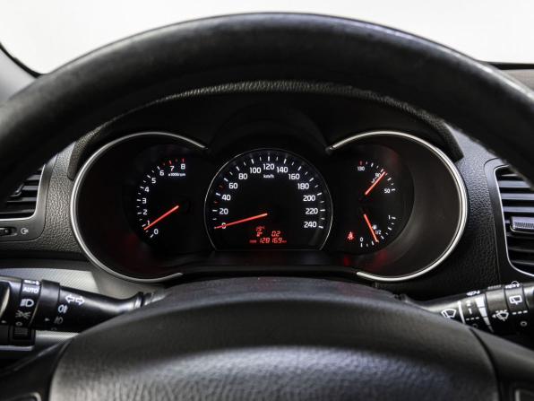 Kia Sorento II Рестайлинг с пробегом 2015 года, цена 1 680 000 рублей, 128169 км, внедорожник, Автокод Объявления