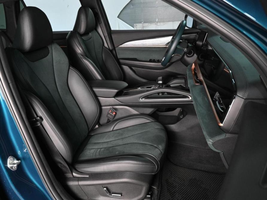 Geely Monjaro I Ростов-на-Дону  - изображение 8