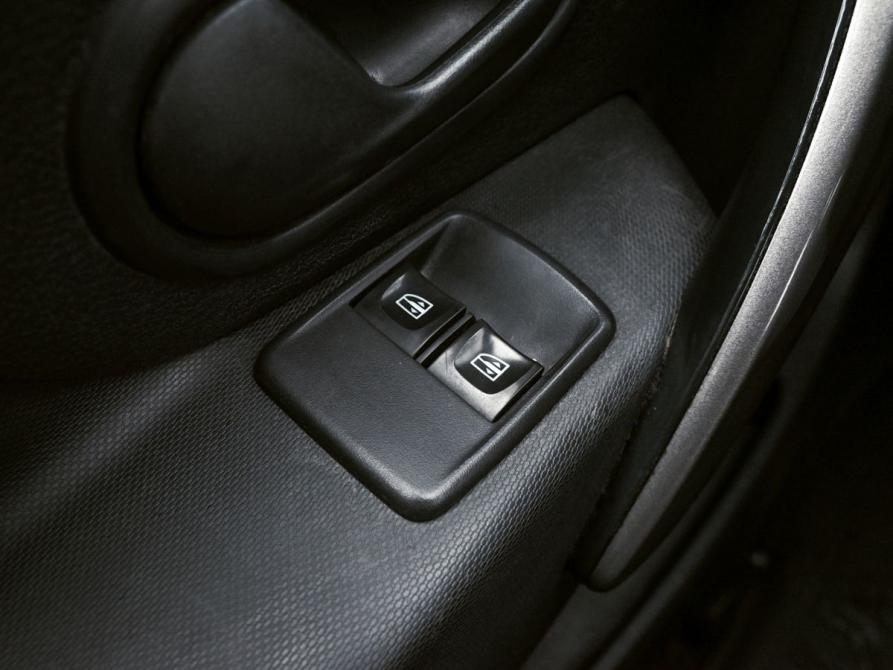 Renault Logan II Рестайлинг Екатеринбург  - изображение 12