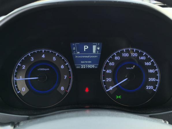 Hyundai Solaris I с пробегом 2011 года, цена 560 000 рублей, 221909 км, седан, Автокод Объявления