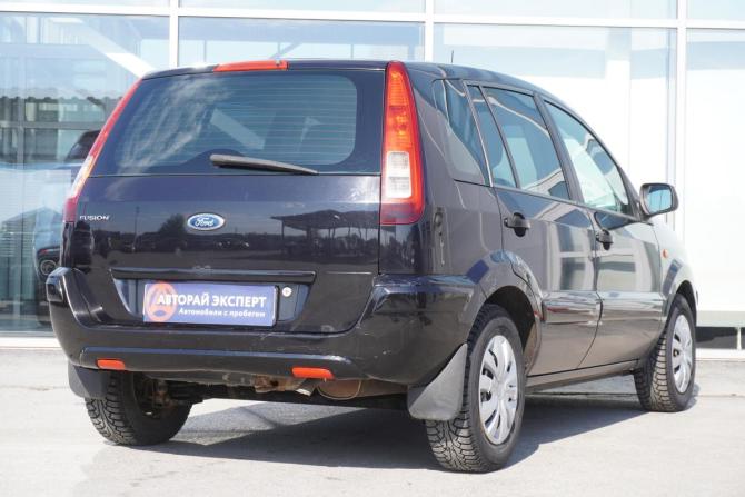 Ford Fusion I Рестайлинг с пробегом 2009 года, цена 390 000 рублей, 195809 км, хэтчбек, Автокод Объявления