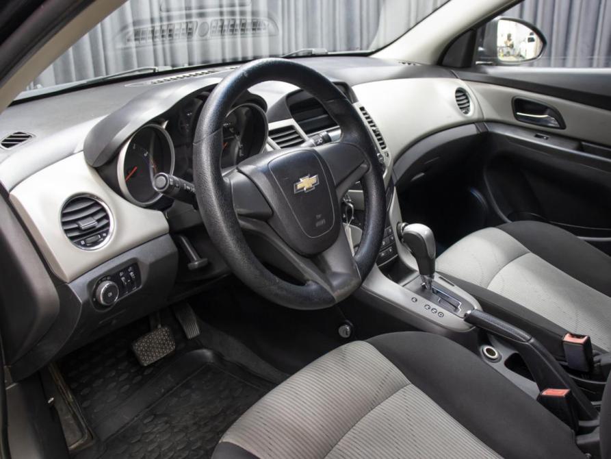 Chevrolet Cruze I Москва  - изображение 15