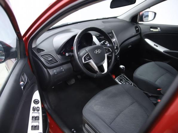 Hyundai Solaris I с пробегом 2011 года, цена 620 000 рублей, 250131 км, седан, Автокод Объявления