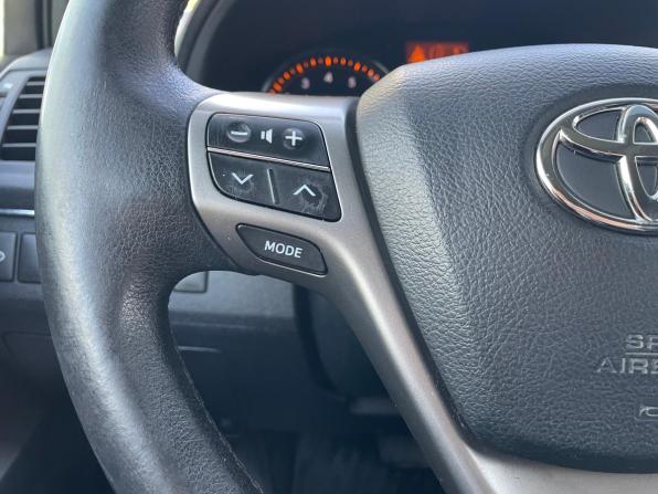 Toyota Avensis III с пробегом 2010 года, цена 950 000 рублей, 231700 км, седан, Автокод Объявления