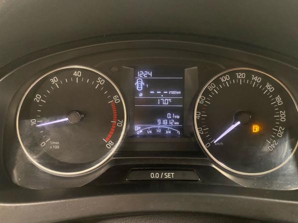 Skoda Rapid I Рестайлинг с пробегом 2017 года, цена 749 000 рублей, 91000 км, лифтбек, Автокод Объявления