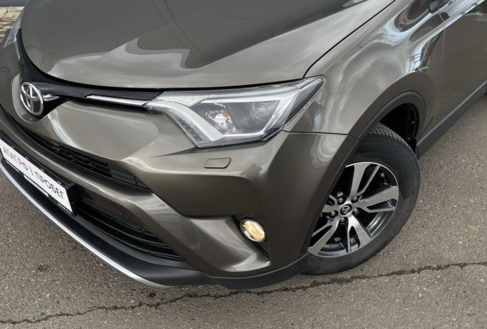 Toyota RAV4 IV (XA40) Рестайлинг Красноярск  - изображение 9