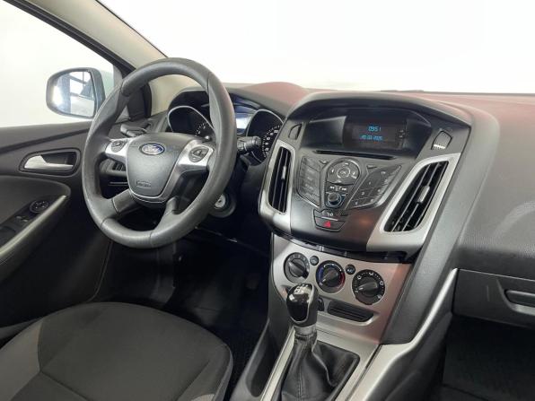 Ford Focus III с пробегом 2014 года, цена 620 000 рублей, 249921 км, хэтчбек, Автокод Объявления
