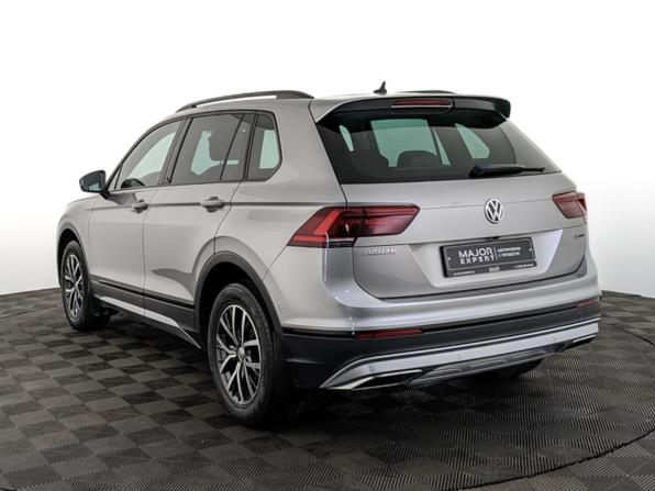 Volkswagen Tiguan II с пробегом 2019 года, цена 2 850 000 рублей, 100450 км, внедорожник, Автокод Объявления