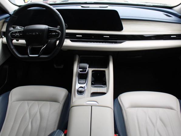 Chery Arrizo 8 с пробегом 2024 года, цена 2 069 000 рублей, 32976 км, седан, Автокод Объявления