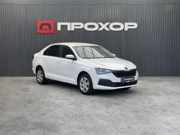 Skoda Rapid II с пробегом 2021 года, цена 1 297 000 рублей, 88028 км, лифтбек, Автокод Объявления