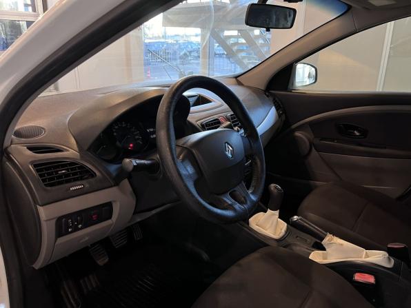 Renault Fluence I с пробегом 2011 года, цена 475 000 рублей, 289754 км, седан, Автокод Объявления