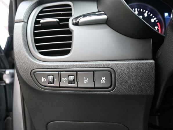 Kia Rio IV с пробегом 2019 года, цена 1 529 900 рублей, 86211 км, седан, Автокод Объявления