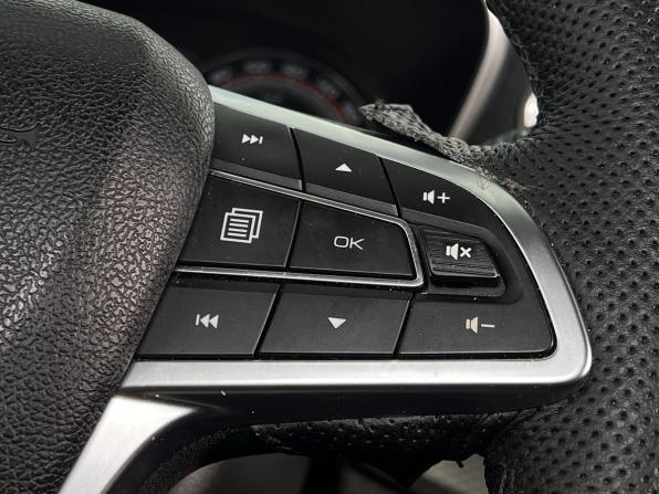 Lada (ВАЗ) Vesta I Рестайлинг (NG) с пробегом 2024 года, цена 1 360 000 рублей, 38000 км, седан, Автокод Объявления