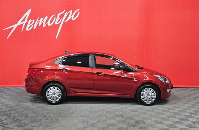 Hyundai Solaris I Рестайлинг с пробегом 2015 года, цена 599 000 рублей, 214430 км, седан, Автокод Объявления