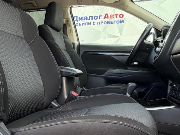 Mitsubishi Outlander III Рестайлинг 3 с пробегом 2021 года, цена 2 300 000 рублей, 165000 км, внедорожник, Автокод Объявления