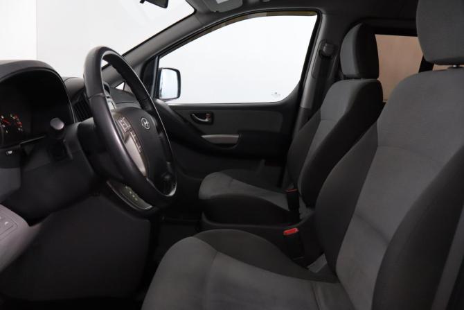 Hyundai H-1 II с пробегом 2014 года, цена 2 199 000 рублей, 106000 км, минивэн, Автокод Объявления