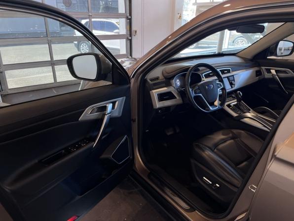 Geely Atlas I с пробегом 2019 года, цена 1 795 000 рублей, 87212 км, внедорожник, Автокод Объявления