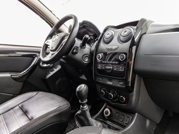 Renault Duster I Рестайлинг с пробегом 2020 года, цена 1 448 000 рублей, 117212 км, внедорожник, Автокод Объявления