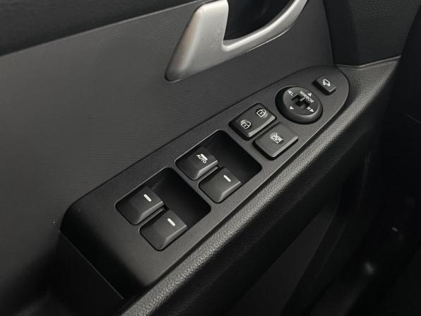 Kia Sportage III Рестайлинг с пробегом 2015 года, цена 1 515 900 рублей, 130257 км, внедорожник, Автокод Объявления