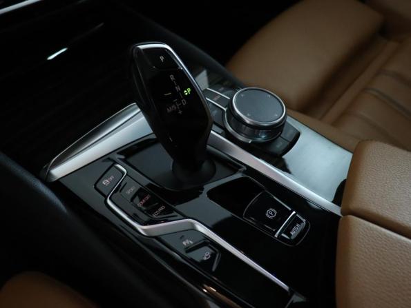 BMW 5 серии VII (G30/G31/G38) Рестайлинг с пробегом 2020 года, цена 6 100 000 рублей, 47770 км, седан, Автокод Объявления