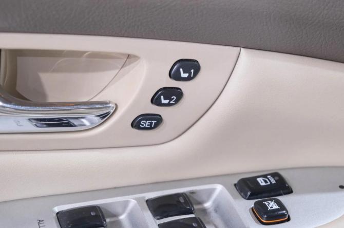 Lexus RX II Рестайлинг с пробегом 2007 года, цена 1 349 000 рублей, 240000 км, внедорожник, Автокод Объявления