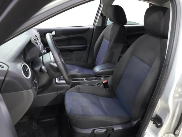 Ford Focus II с пробегом 2007 года, цена 519 000 рублей, 266487 км, седан, Автокод Объявления
