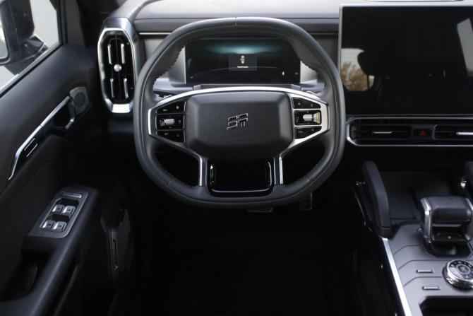 JETOUR T2 с пробегом 2024 года, цена 3 250 000 рублей, 57575 км, внедорожник, Автокод Объявления