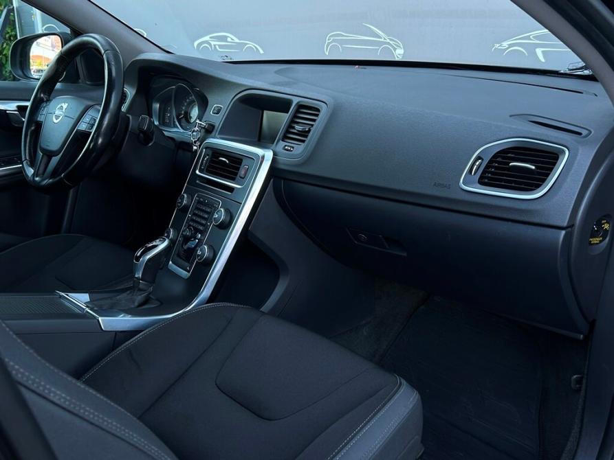 Volvo S60 II Рестайлинг Санкт-Петербург  - изображение 7