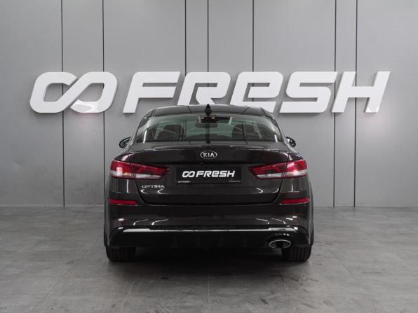 Kia Optima IV Рестайлинг с пробегом 2018 года, цена 2 120 000 рублей, 72245 км, седан, Автокод Объявления