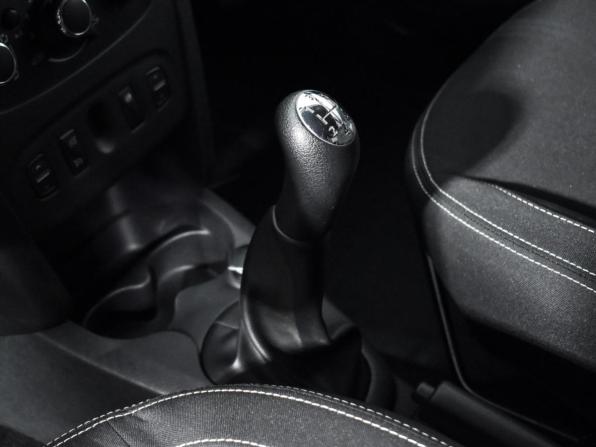Renault Logan II с пробегом 2018 года, цена 760 000 рублей, 127956 км, седан, Автокод Объявления