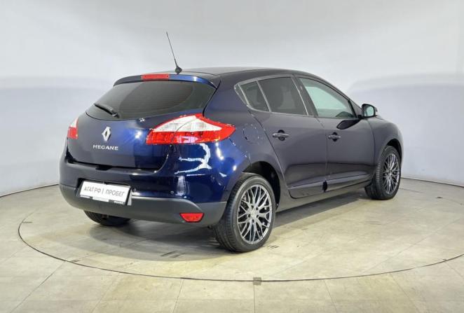 Renault Megane III Рестайлинг с пробегом 2013 года, цена 740 000 рублей, 147000 км, хэтчбек, Автокод Объявления
