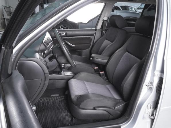 Volkswagen Golf IV с пробегом 2002 года, цена 550 000 рублей, 256325 км, хэтчбек, Автокод Объявления