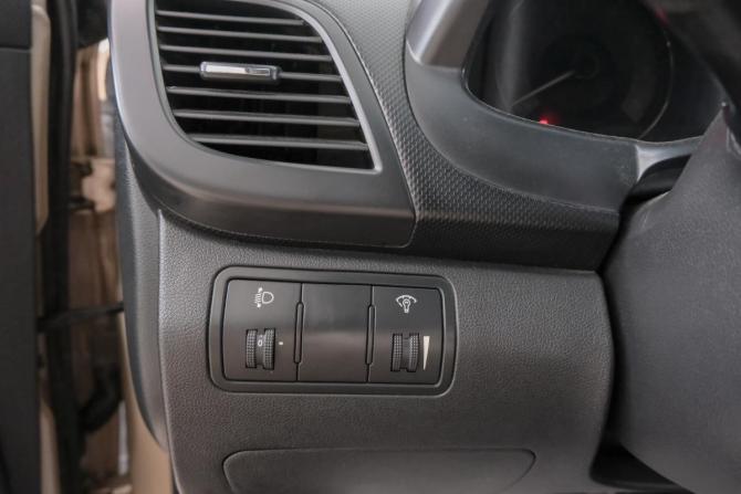 Hyundai Solaris I с пробегом 2012 года, цена 829 000 рублей, 159260 км, седан, Автокод Объявления