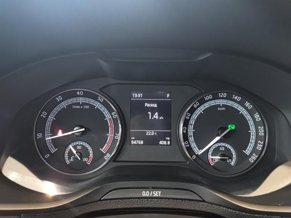 Skoda Karoq I с пробегом 2021 года, цена 2 397 000 рублей, 94575 км, внедорожник, Автокод Объявления