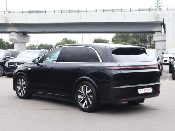 Li Auto (Lixiang) L7 I с пробегом 2024 года, цена 4 600 000 рублей, 128053 км, внедорожник, Автокод Объявления