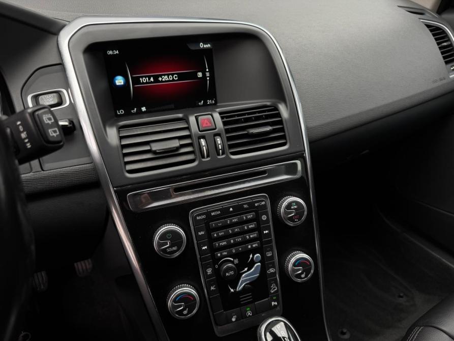 Volvo XC60 I Рестайлинг Иркутск  - изображение 17