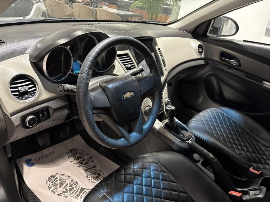 Chevrolet Cruze I Новомосковск  - изображение 16