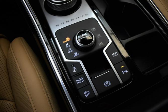 Kia Sorento IV с пробегом 2021 года, цена 4 500 000 рублей, 79526 км, внедорожник, Автокод Объявления
