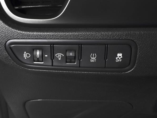 Kia Rio IV Рестайлинг с пробегом 2021 года, цена 999 995 рублей, 206159 км, седан, Автокод Объявления