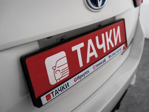 Toyota Corolla XI (E160 E170 E180) Рестайлинг 1 с пробегом 2015 года, цена 1 250 000 рублей, 156311 км, универсал, Автокод Объявления