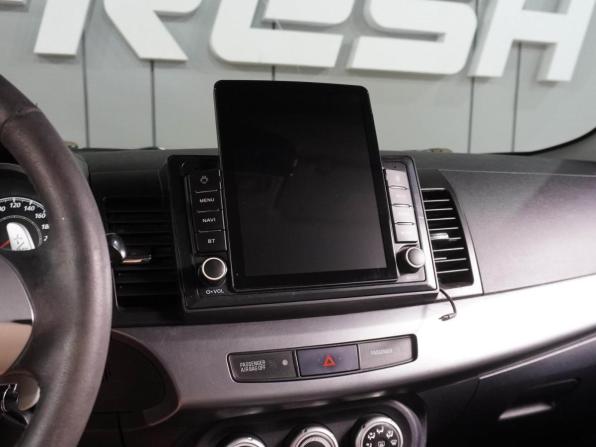 Mitsubishi Lancer X Рестайлинг с пробегом 2011 года, цена 739 000 рублей, 182460 км, седан, Автокод Объявления