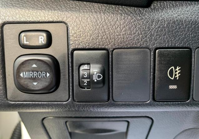 Toyota Corolla XI (E160 E170 E180) с пробегом 2013 года, цена 1 099 900 рублей, 229000 км, седан, Автокод Объявления