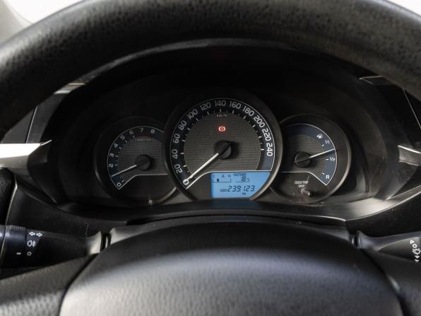 Toyota Corolla XI (E160 E170 E180) с пробегом 2014 года, цена 1 150 000 рублей, 239120 км, седан, Автокод Объявления