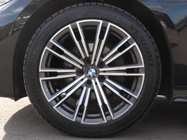 BMW 3 серии VII (G2x) с пробегом 2021 года, цена 3 990 000 рублей, 114145 км, седан, Автокод Объявления