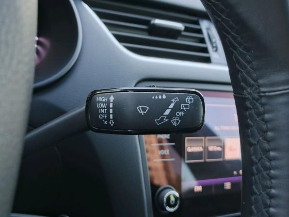 Skoda Octavia III (A7) Рестайлинг с пробегом 2018 года, цена 1 745 000 рублей, 116015 км, лифтбек, Автокод Объявления