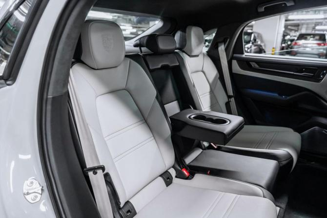 Новый Porsche Cayenne III Рестайлинг 2026 года, цена 23 900 000 рублей, внедорожник, Автокод Объявления