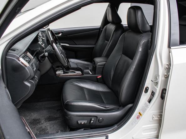 Toyota Camry VII (XV50) Рестайлинг 2 с пробегом 2017 года, цена 1 840 000 рублей, 257404 км, седан, Автокод Объявления