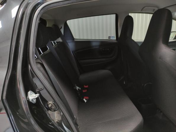Toyota Vitz III (XP130) Рестайлинг 2 с пробегом 2017 года, цена 810 000 рублей, 105850 км, хэтчбек, Автокод Объявления